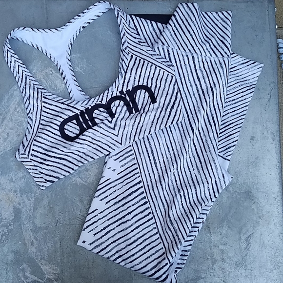 Aim'n Set - Picture 6 of 7